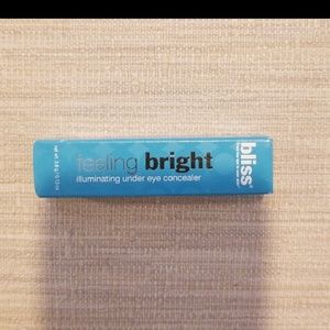 Bliss feeling bright under eye concealer
